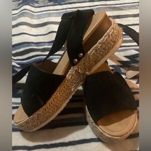 Black Platform Sandals